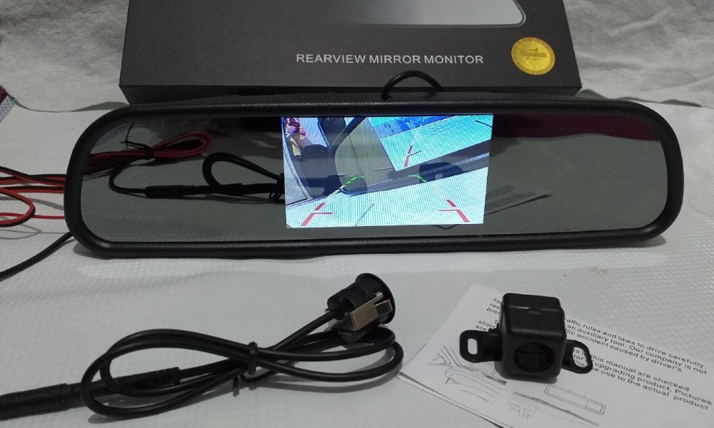 آینه مانیتور دار و دوربین دنده عقب